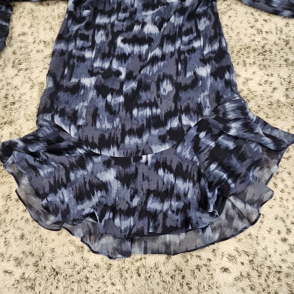 BCBG MaxAzria SZ M Pacific Blue Cloud Ruffle Hem Balloon Long Sleeve Lined Dress - Picture 10 of 10